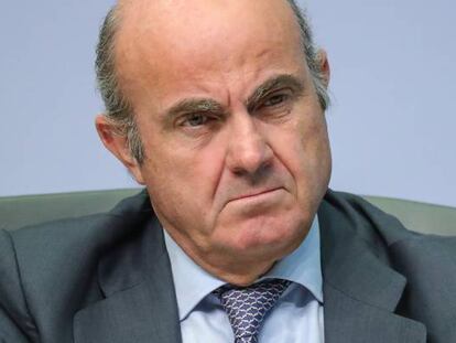 El vicepresidente del Banco Central Europeo (BCE), Luis de Guindos, durante una rueda de prensa tras la reunión de política monetaria del Consejo de Gobierno del BCE.