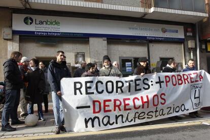 Concentración de protesta por el elevado desempleo en Euskadi