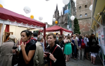 Puestos de la feria Mercat de Mercats de Barcelona.