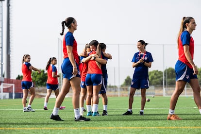 The Atlético reserve team players trained last Friday at the club's sports city in Alcalá de Henares.