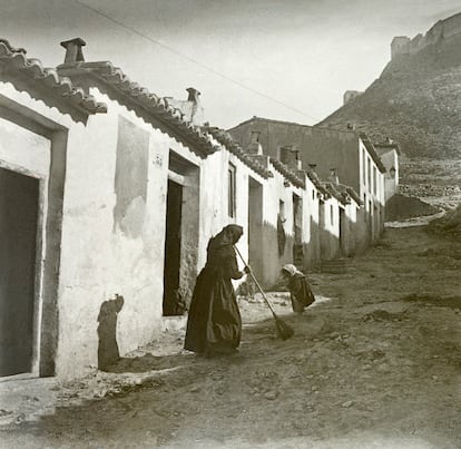 The Alicante neighborhood of Las Provincias in 1910 in a photo from the city's municipal archive.
