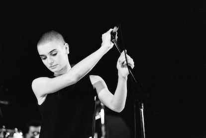 Sinéad O'Connor, cantante. La artista irlandesa, nacida en Dublín en 1966, saltó a la fama en todo el mundo con la canción ‘Nothing Compares 2U’ en 1990, compuesta por Prince.