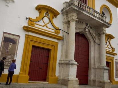 Fachada de la plaza de toros sevillana de La Maestranza.