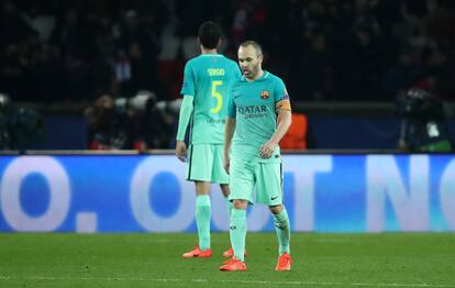 Iniesta y Busquets en el partido de Liga de Campeones contra el PSG.