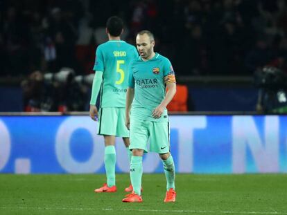 Iniesta y Busquets en el partido de Liga de Campeones contra el PSG.