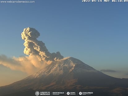 Imagen del volcán Popocatépetl el 14 de mayo 2023.