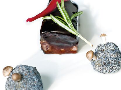 'Brownie de carrillera de ternera y setas