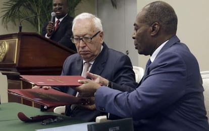 García-Margallo, con el ministro de Planificación de Haití, Yves Germain.