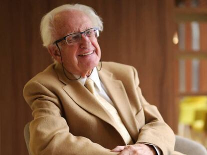 Johan Galtung: “La UE va a sobrevivir, pero tiene que ser más modesta”