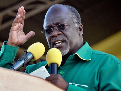 John Magufuli durante um comício em Dar Es Salaam, em outubro de 2015.