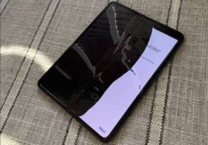 El Samsung Galaxy Fold en abril, tras dos días de prueba por parte de un periodista especializado