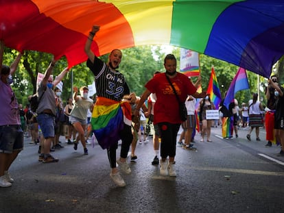 Participantes de la manifestación del Orgullo, este sábado en Madrid.