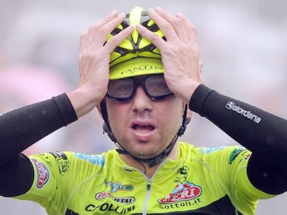 Santambrogio, tras vencer en el Giro.
