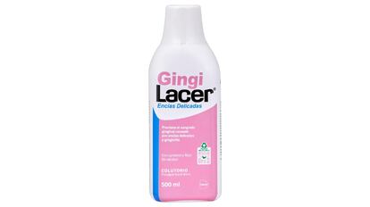 Enjuague bucal con flúor de Lacer para encías delicadas y para tratar la gingivitis