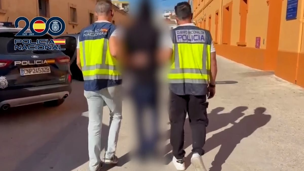 El menor detenido por incitar a saqueos en Valencia contaba con 400 seguidores en su canal ‘Blocus VLC’