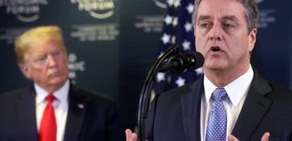 El Director General de la OMC, Roberto Azevedo, en la rueda de prensa junto al presidente de Estados Unidos Donald Trump en Davos.
