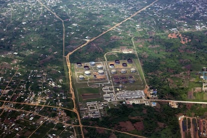 Depósitos a las afueras de Lagos (Nigeria).