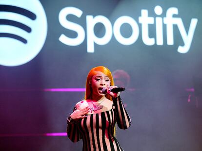 Actuación de Ice Spice en la Spotify 2024 Best New Artist Party.