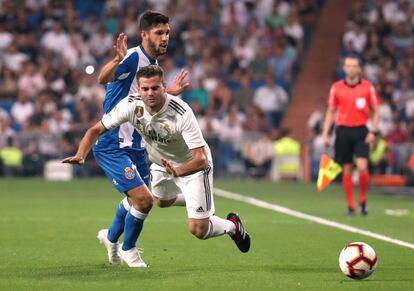 Nacho es entrado por Javi Lopez.