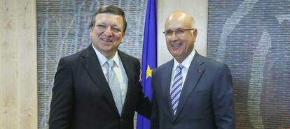 El portavoz de CiU en el Congreso, Josep Antonio Duran i Lleida con el presidente de la Comisi&oacute;n Europea, Jos&eacute; Manuel Durao Barroso.
