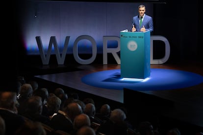 Pedro Sánchez, presidente del Gobierno de España, durante su intervención este lunes en Barcelona. 