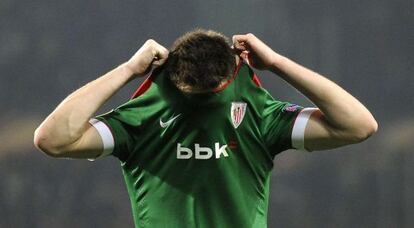 Carlos Gurpegi celebra un gol.