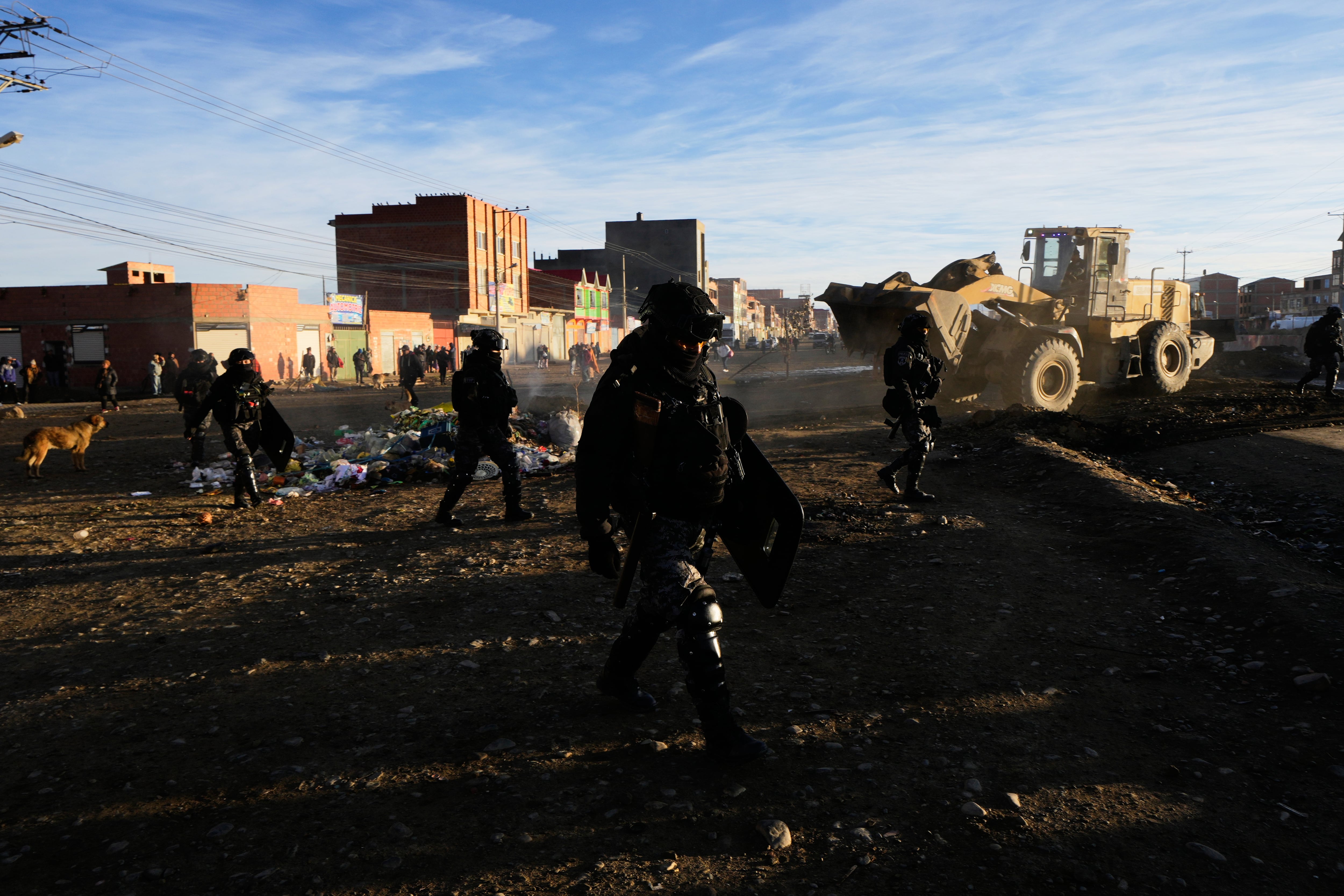 Las protestas se recrudecen en Bolivia y los movilizados contra Paz denuncian un muerto por arma de fuego