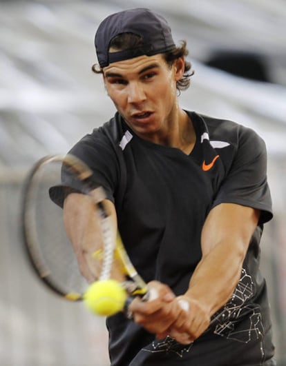 Nadal, durante un entrenamiento en Sevilla.