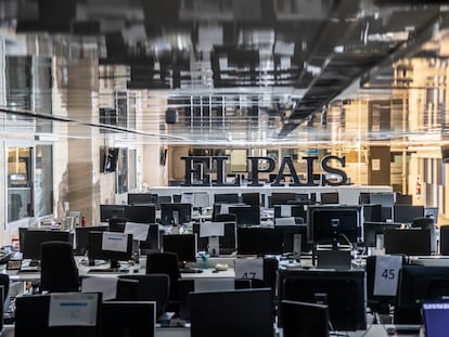 The EL PAÍS newsroom on December 22, 2020.