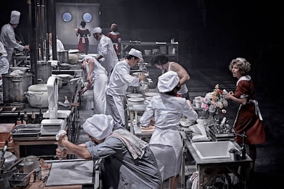 Un momento de la obra &#039;La cocina&#039;, de Sergio Peris-Mencheta. 