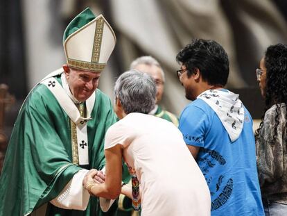 El papa Francisco en la misa de clausura del Sínodo de la Amazonia el pasdo domingo. 