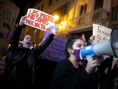 Manifestación en Sevilla con motivo del Día Internacional contra la Violencia de Género, el 25 de noviembre de 2022.