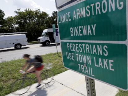 El carril bici con el nombre de Armstrong en Austin, su ciudad. 