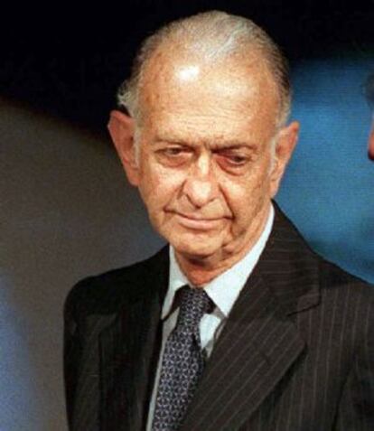 José Alfredo Martínez de la Hoz, exministro de Economía de la dictadura argentina.