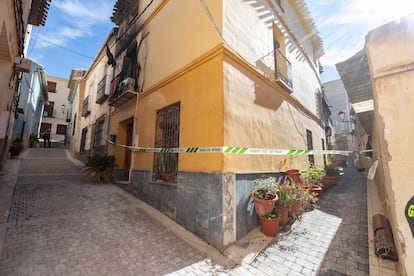 Vivienda donde han muerto tres personas esta madrugada, en la localidad murciana de Ricote.