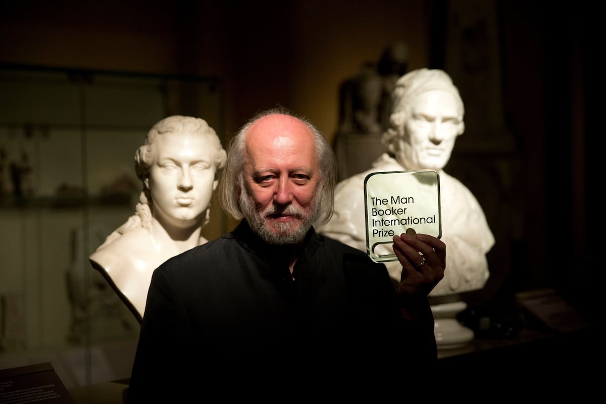 ¿Quién es László Krasznahorkai, Nobel de Literatura 2025, y de qué habla su obra?