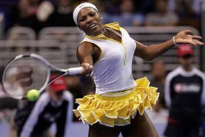 Serena Williams, con un &#39;modelito&#39; muy llamativo, ha ganado a Dementieva.