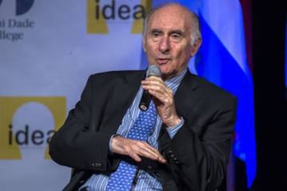 De la Rúa em outubro de 2017, durante a segunda reunião anual de ex-mandatários ibero-americanos em Miami.
