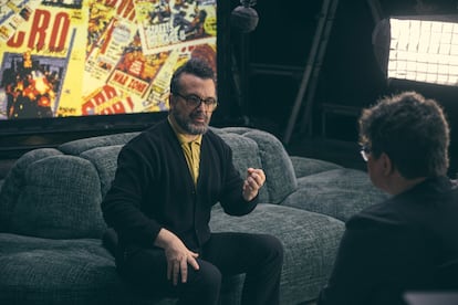 Nacho Vigalondo, durante una de las entrevistas del documental.
