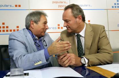 Alfonso Rus y Alberto Fabra en una reunión en la sede del PP.