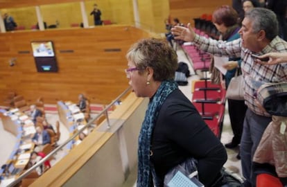  Afectados por el fraude de las participaciones preferentes gritan desde la tribuna de p&uacute;blico a los diputados