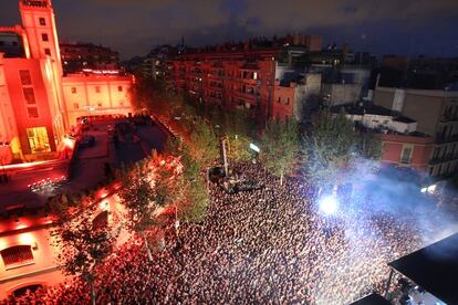 Imagen de los aledaños de la fábrica Damm, ayer, repletos por los conciertos.