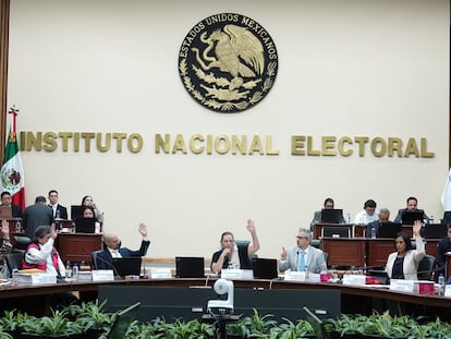 Imagen de archivo de una sesión ordinaria en el Instituto Nacional Electoral.
