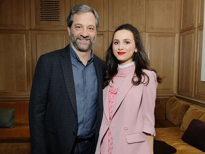 El director de cine Judd Apatow y su hija Maude Apatow, quien interpreta a Lexi en 'Euphoria'.