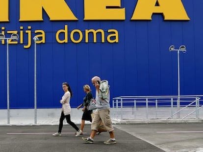 Fachada de una tienda de Ikea a las afueras de Zagreb. EFE/Archivo