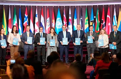 Presentación del primer Informe de Transparencia, en marzo de 2025.