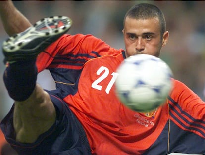 Luis Enrique en  un partido del Mundial de 1998, en Francia