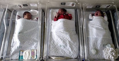 Ni&ntilde;os reci&eacute;n nacidos en el Hospital Cl&iacute;nico de Barcelona.
 