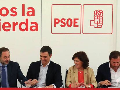 Pedro Sánchez preside la reunión de la ejecutiva federal del PSOE.