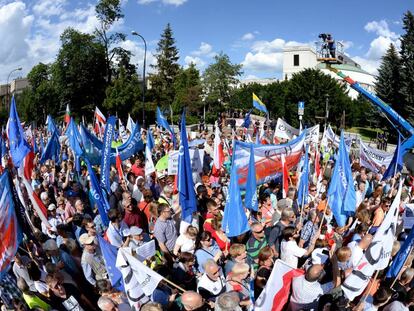 Una manifestaci&oacute;n contra la reforma del sistema judicial en Varsovia el pasado julio.